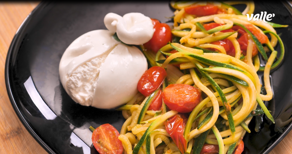 Spaghetti Di Zucchine Burrata E Pomodorini Vall Italia